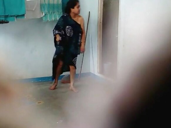 Aunty sunita pura sexy inglish 5 re