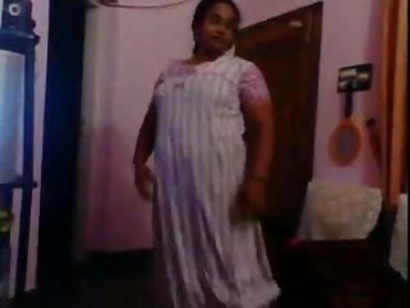 Aunty india 1212 mom (bahg sexy madrasi 2)