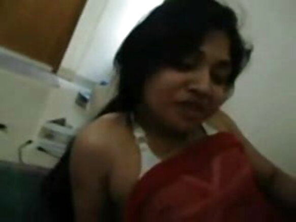 Desi bangla juwan ghar re benao bangla jọṛa jãwãe hindi sexy cinema reak’ rạskạ et’ kana