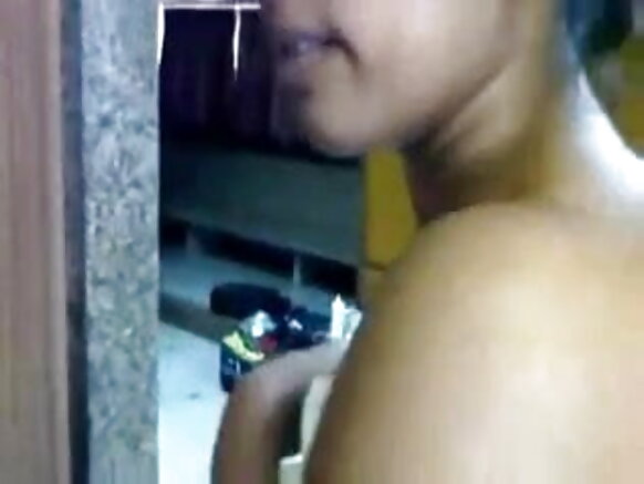 Desi kuri coklet te̱ ḍaṅgrae ḍaṅgraet́ kana ar desi villu philm sexy reaḱ ḍaṅgrae ḍaṅgraet́ kana