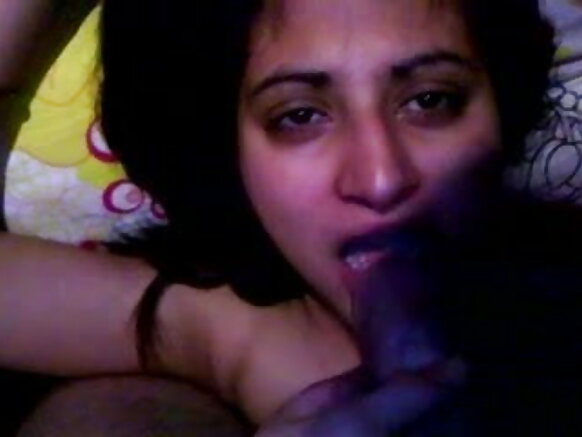 Aruna do̠ o̠ṛaḱ re̠ menaea, inglish te̠ sexy cinema khel sanaye̠t́ kana