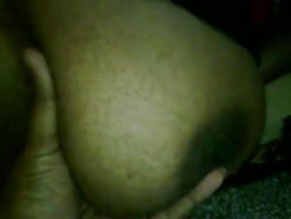 Aunty mallu sexy vidiyo pura aunty bada bobs chaah kana