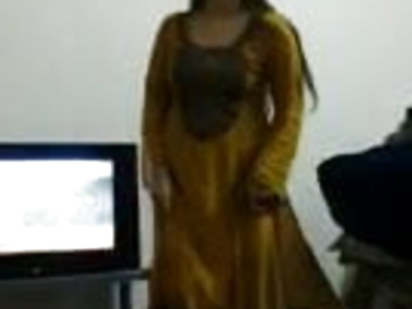 sexy pakistan randi vidio hindi 1 movie mein chudai