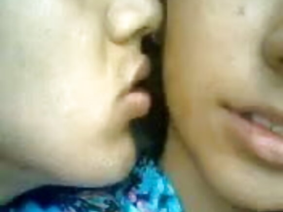 Mitha Mitha Sexy Film Sexy Kiss chahiya
