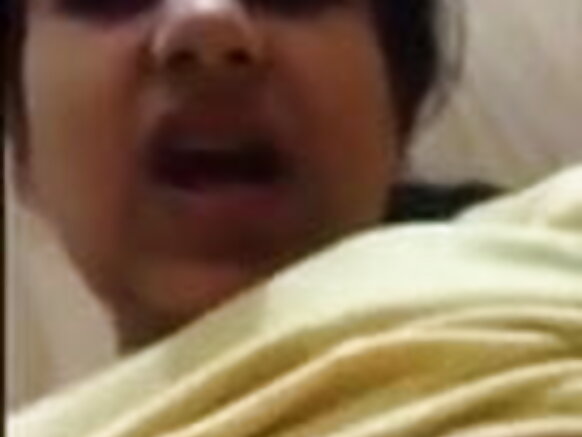 desi nila philm sexy nawa guru ko masturbate karne