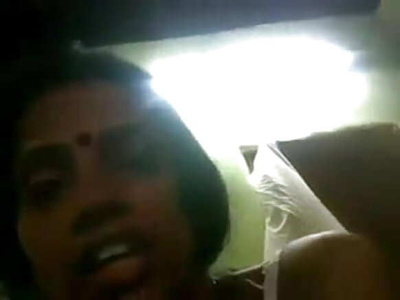 Desi bạhu jãwãe ren gate mobile blowjob ar sexy vidio cinema lạgit́ ḍạr emet́ kana