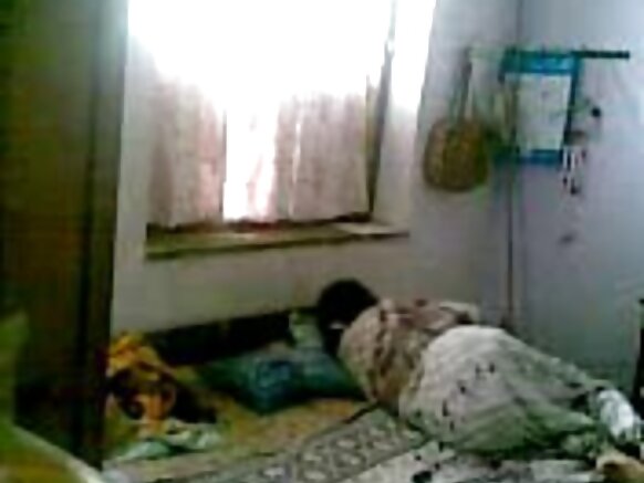 Bangla desi bạhu inglish ghar re̱ ekla gọṭae et’ kana sexy cinema hd 54