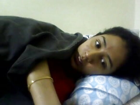 Bharatiya Kuri Sexy Inglish Film Orgasm. Nice kuri ko nice bharot disom. (nạgạri baṅ)