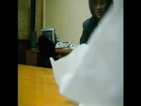 Gate do secretary ko jom kedea amak sexy movie do video re nel akana