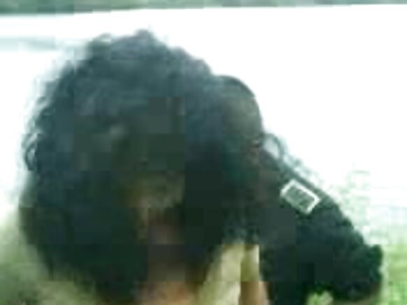 desi trap bharotiya kuri inglish photo