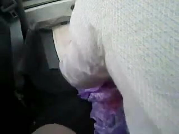 Saree aunty do̠ gạḍi re̠ ac̕ ren dulạṛiạ darae te̠ye̠ jạpit̕ akada