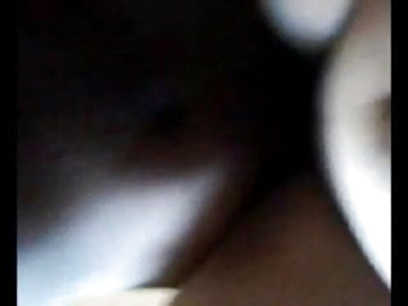 Nepali sexy bharat-2 aunty boobs nila film