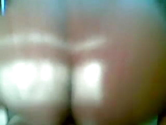 desi aunty desi nila sexy aunty sexy blowjob