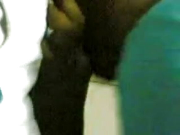 Callgirl Bharot Aunty reak’ bohoḱ udugaḱ kana, uniak’ gạhki sexy hd aunty khan vidio reak’ họrọk’ kana