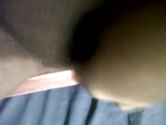 Bengali kuri aćaḱ kạṭuć ko lil vidio re̱ lagao kate̱ sexy kạkạṛ são masturbate et́ kana