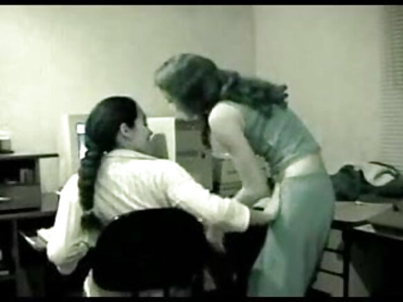 Linda lesbian bharoṭiạ juạn ko̠ṛawak̕ bohoḱ lic̕et̕ kana, bo̠to̠r kate uni do̠ cinema vidio sexy re̠ye̠ ḍoboḱa