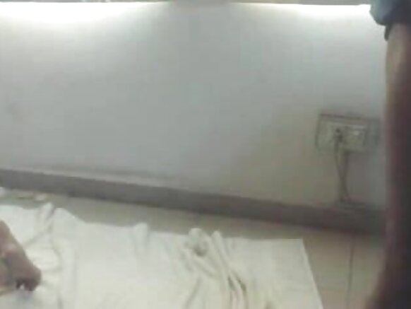 Bhabhi bhojpuri sexy film bhojpuri uniak sex bachao bhabhi boss saote sex huyuk kana