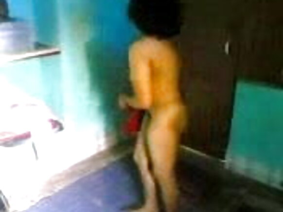 Bharot disom reak̕ ạḍi mo̠ńj aunty sexy vidio cinema