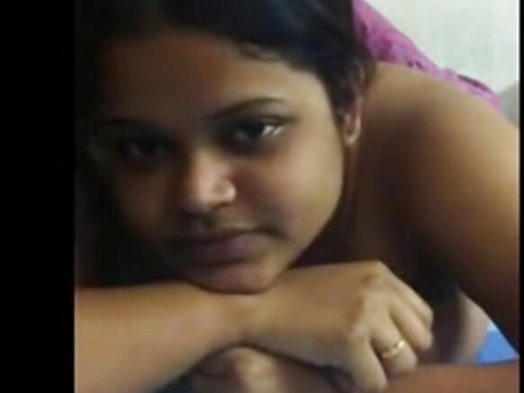 Bangla desi hạṭiń tumpa kuri hạṭiń hạṭiń sexy phoṭo iń aṭkar sanaet́ ińa