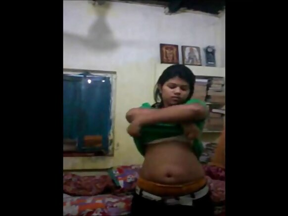 Bangla hindi film sexy film chinmoi randi camera re sasti baya