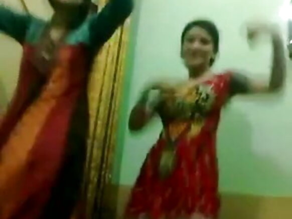 Lo̠lo̠ nạgạri aunty do̠ pakistani enec̕ sexy cinema bf hindi re̠ rạskạ ńam kana